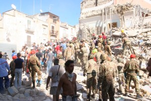 Barletta, crollo di una palazzina